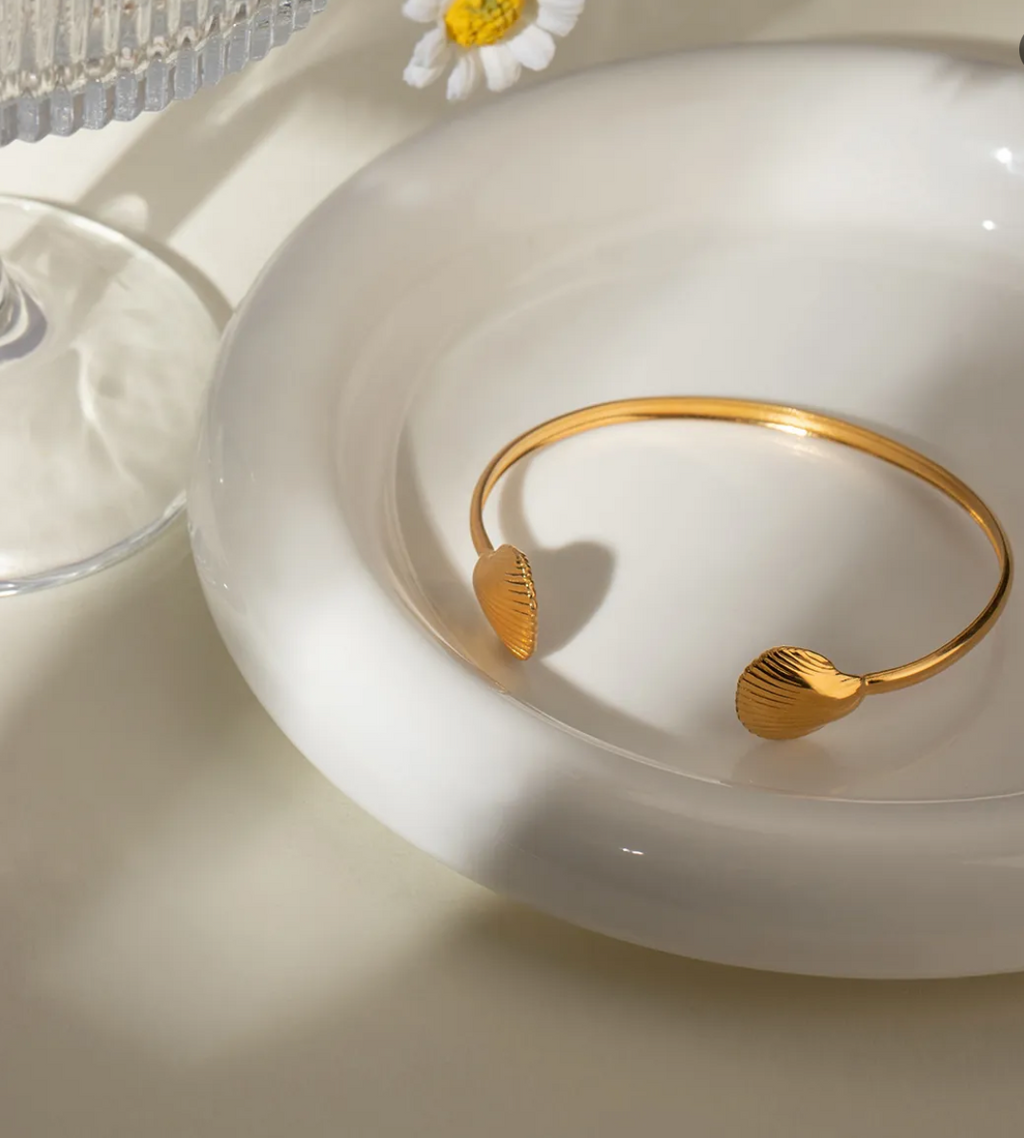 Shell Muse Cuff